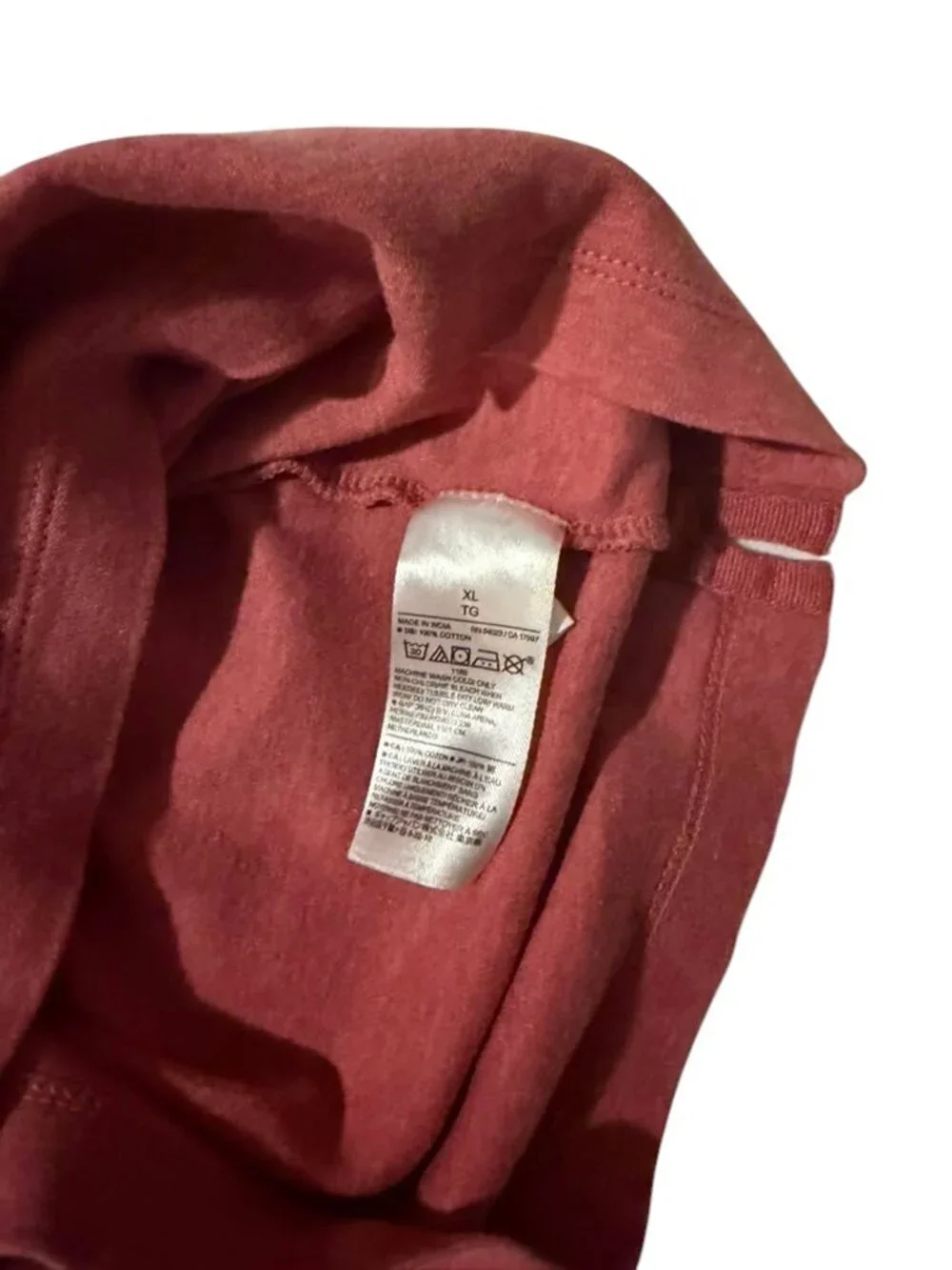 Banana Republic Men's Polo Shirt XL Salmon Pink Cotton Short Sleeve Classic